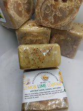 Load image into Gallery viewer, Lemon Lime and Zest Loofah Soap
